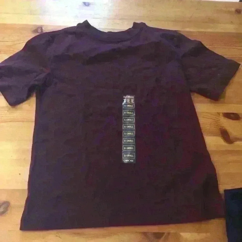 New bundle of 4 T-shirts boys - Picture 7 of 7